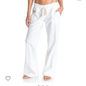 Roxy linen beach pants with pockets in sea salt